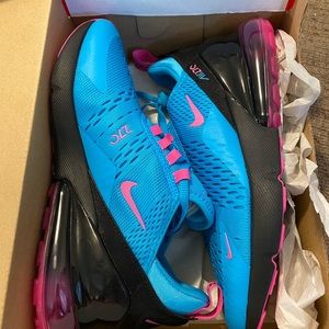 Nike AirMax 270